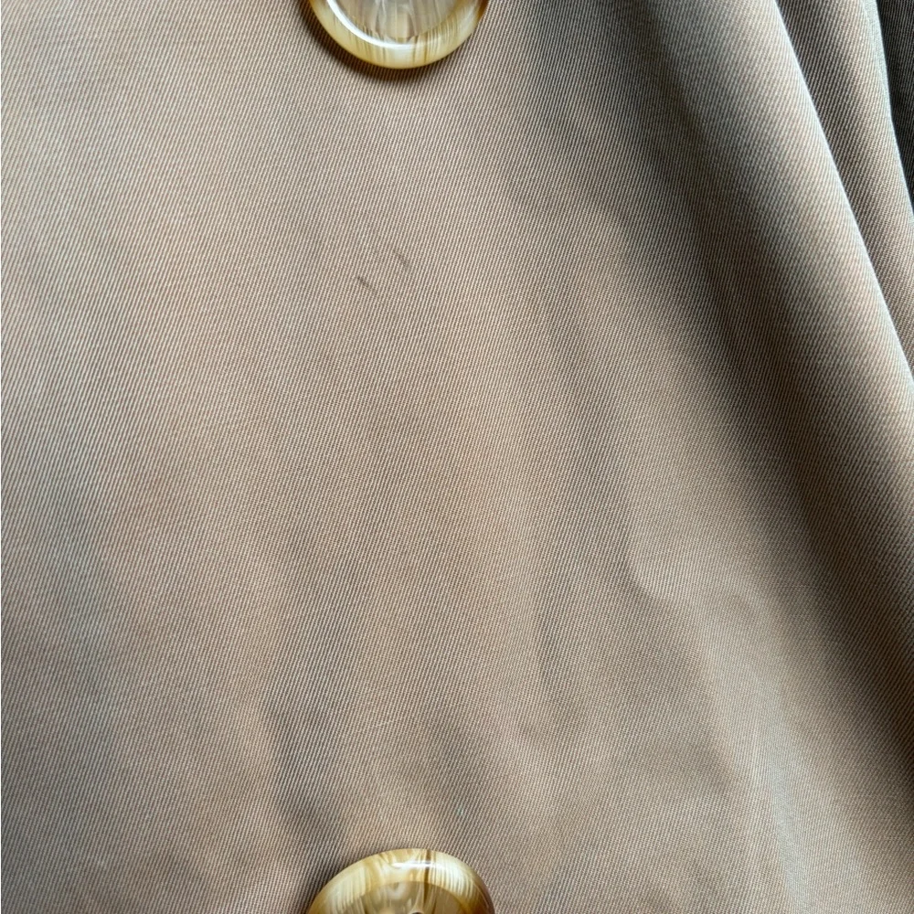 Burberry Classic Women’s Trench Coat - Picture 8 of 10